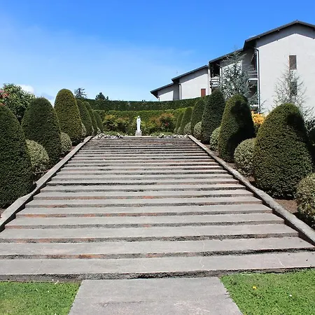 玛丽亚坎蒂达灵性中心旅馆 3* 阿尔梅诺