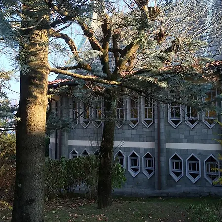 Centro Di Spiritualita Maria Candida Konukevi Armeno
