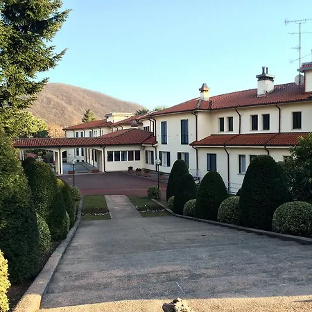 Centro Di Spiritualita Maria Candida 3* Armeno